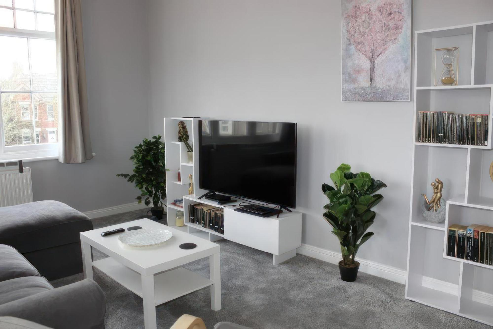 Lovely 2 Bed 2 Bath Flat With Free Parking Poole Eksteriør bilde