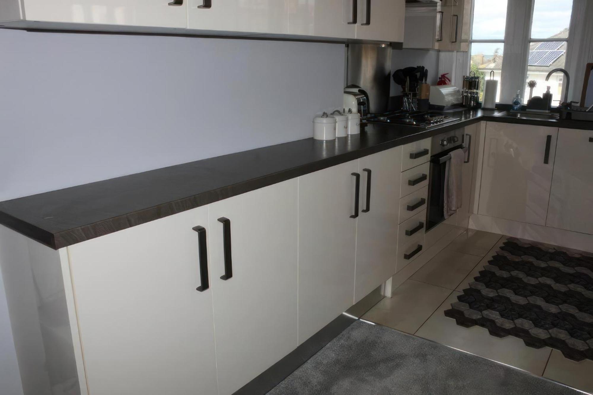 Lovely 2 Bed 2 Bath Flat With Free Parking Poole Eksteriør bilde